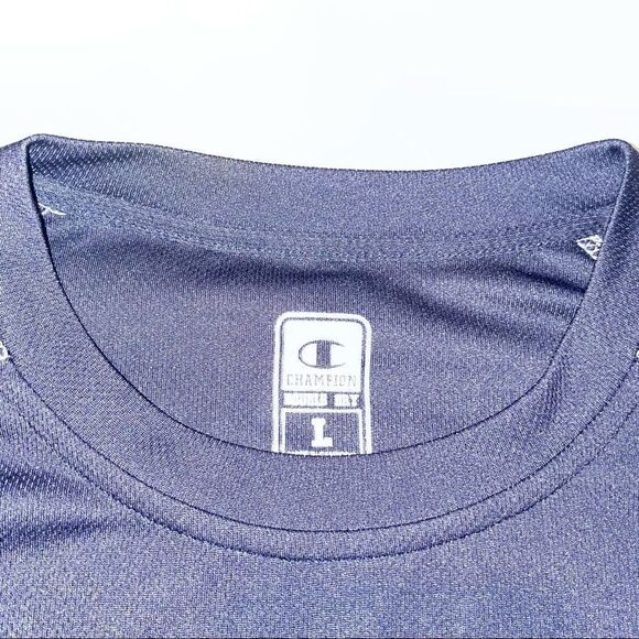 🏷️ 5 for $25 - CHAMPION Short Sleeve Tee - Picture 2 of 5